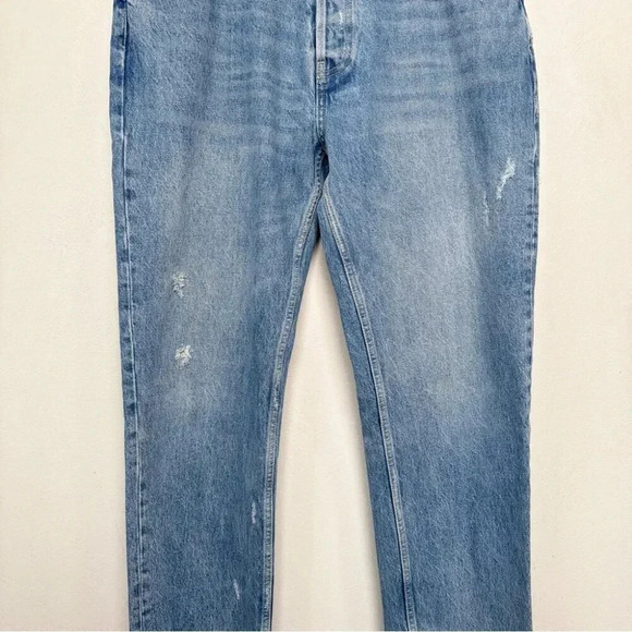 Zara Mens  36 Medium Wash Distressed Relaxed Button Fly Jeans - Picture 6 of 15
